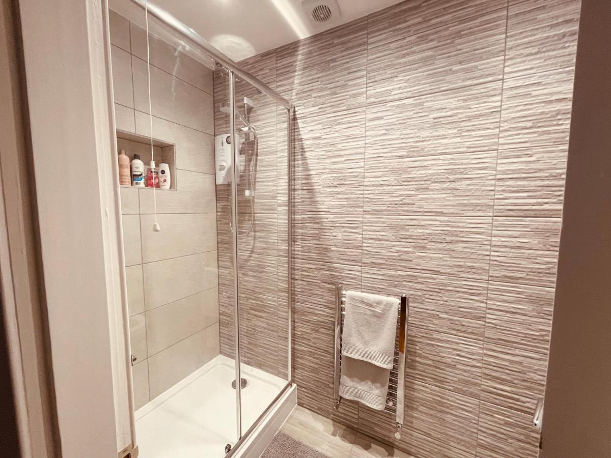 הוילה פלימות' Modern Luxury 3 Bed House מראה חיצוני תמונה